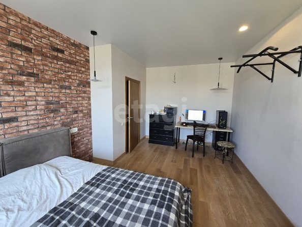 
  Продается 3-комн. квартира 135.8 м². Фото 2.
