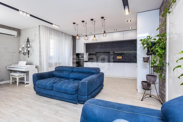 
  Продается 3-комн. квартира 112.4 м². Фото 1.