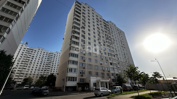 
  Продается 2-комн. квартира 65.8 м². Фото 13.