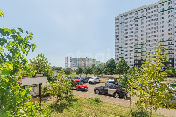 
  Продается 2-комн. квартира 65.3 м². Фото 33.