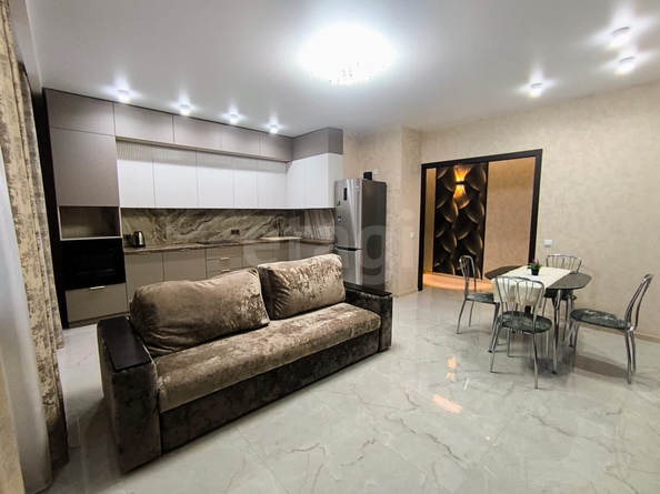 
  Продается 3-комн. квартира 70.7 м². Фото 1.