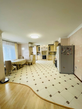 
  Продается 3-комн. квартира 170 м². Фото 1.