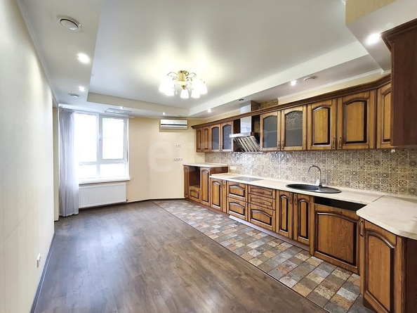 
  Продается 3-комн. квартира 122.3 м². Фото 38.