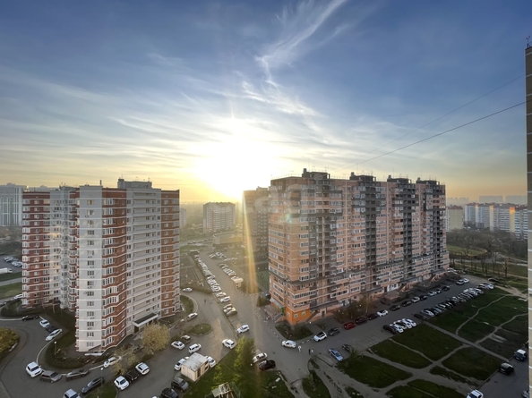 
  Продается 2-комн. квартира 69.6 м². Фото 12.