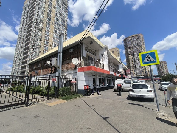 
  Сдается универсальное помещение 600 м². Фото 1.
