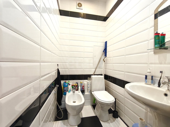
  Продается 2-комн. квартира 56.1 м². Фото 8.