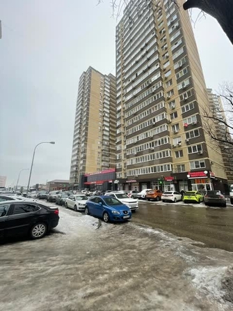 
  Продается 2-комн. квартира 56.8 м². Фото 40.