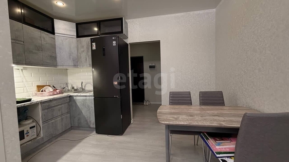 
  Продается 1-комн. квартира 41.8 м². Фото 1.