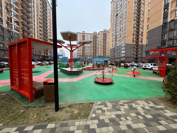 
  Продается 2-комн. квартира 55.2 м². Фото 32.