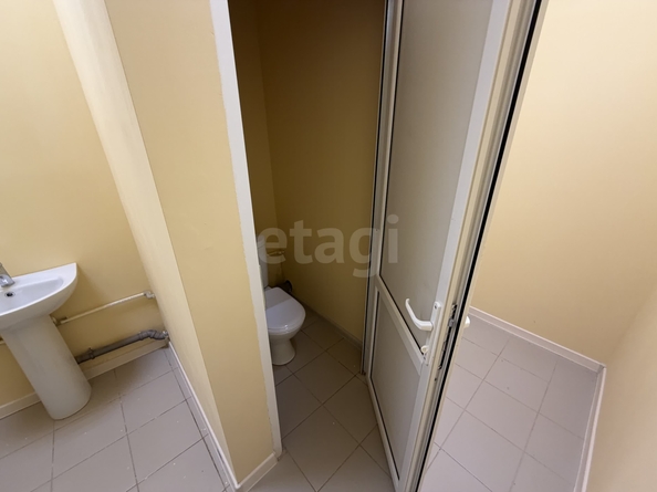 
  Сдается универсальное помещение 77.9 м². Фото 9.