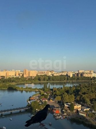 
  Продается 2-комн. квартира 62.7 м². Фото 1.