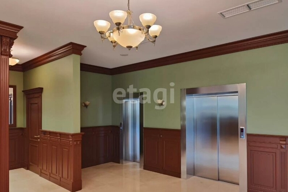 
  Сдается универсальное помещение 500 м². Фото 1.