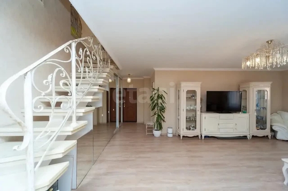 
  Продается 4-комн. квартира 152.3 м². Фото 8.