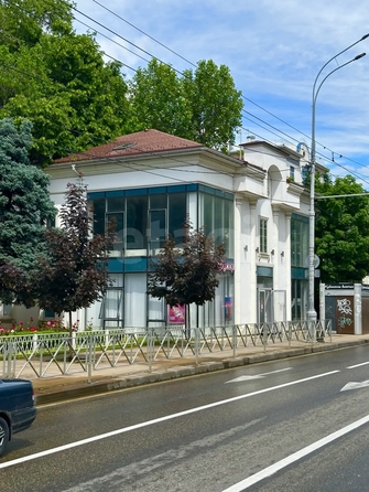
  Сдается универсальное помещение 560 м². Фото 7.