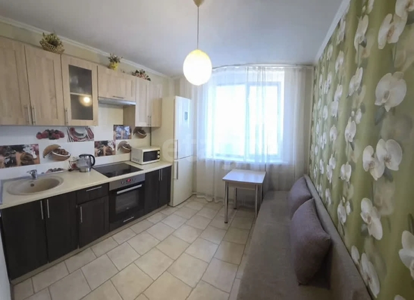 
  Сдается 1-комн. квартира 38 м². Фото 2.