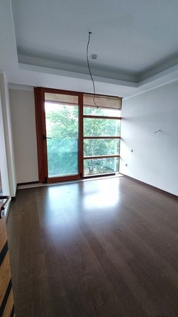 
   Продам 2-комнатную квартира, 145 м², Революции пр-кт, 3

. Фото 5.