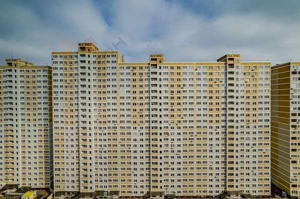 
   Продам 2-комнатную, 66 м², Заполярная ул, 39к5

. Фото 26.