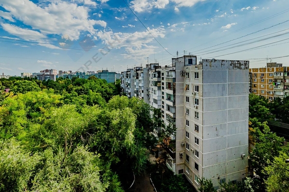 
   Продам 3-комнатную, 60 м², Игнатова ул, 41

. Фото 21.