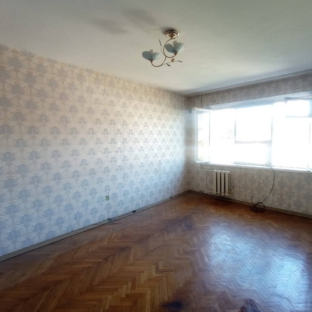 
   Продам 2-комнатную, 50 м², Джигитская ул, 13

. Фото 1.