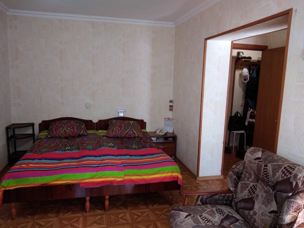 
   Продам 1-комнатную, 32 м², Навагинская ул, 9

. Фото 3.