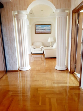 
   Продам 4-комнатную, 180 м², Карбышева пер, 5

. Фото 9.