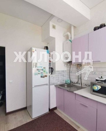 
   Продам 1-комнатную, 40.6 м², Троицкая ул, 46

. Фото 1.