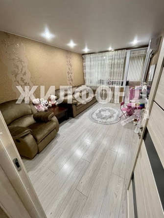 
   Продам 2-комнатную, 48 м², Череповецкая ул, 18

. Фото 8.