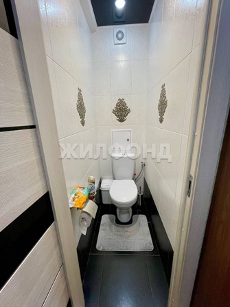 
   Продам 2-комнатную, 48 м², Череповецкая ул, 18

. Фото 5.