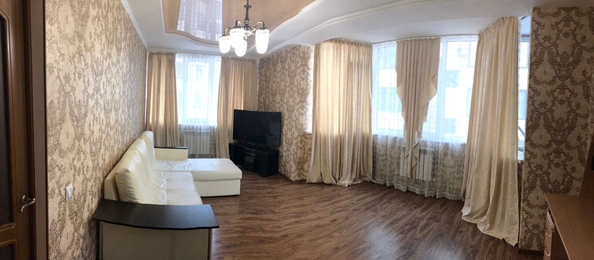 
   Продам 2-комнатную, 60 м², Владимирская ул, 69

. Фото 2.