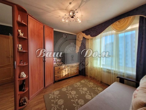 
   Продам 3-комнатную, 60 м², Северный мкр, 4

. Фото 5.