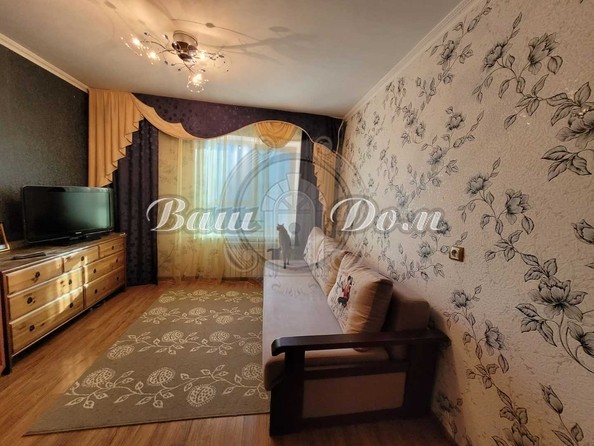 
   Продам 3-комнатную, 60 м², Северный мкр, 4

. Фото 6.