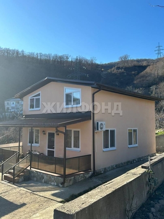 
   Продам дом, 120 м², Сочи

. Фото 1.
