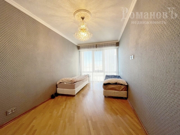 
   Продам 3-комнатную, 94.1 м², Лермонтова ул, 365А2

. Фото 23.