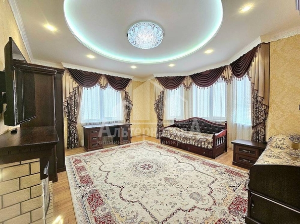 
  Продается 2-комн. квартира, 75.8 м², Узбекистанская ул
. Фото 11.