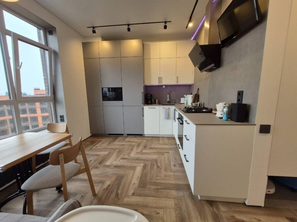 
   Продам 1-комнатную, 40.9 м², 40 лет Октября ул

. Фото 7.