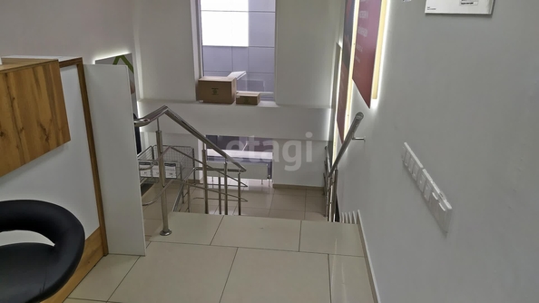 
   Сдам торговое помещение, 1600 м², Пирогова ул, 63а

. Фото 3.