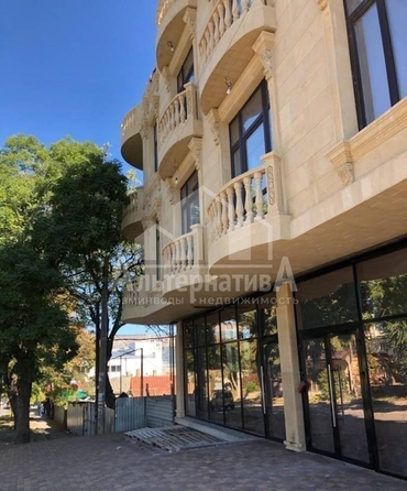 
  Сдам в аренду 1-комнатную квартиру, 57 м², Кисловодск

. Фото 1.