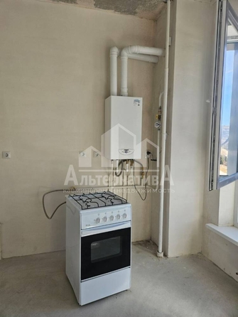 
   Продам 1-комнатную, 35 м², Катыхина ул

. Фото 4.