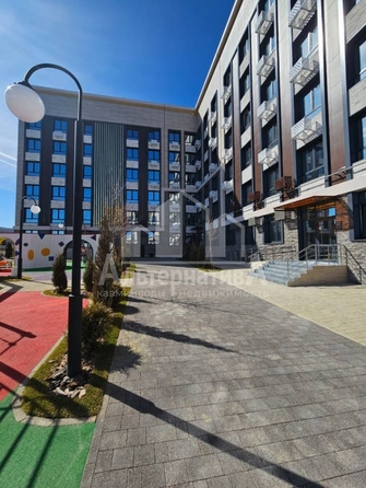 
  Продается 1-комн. квартира, 35 м², Катыхина ул
. Фото 8.