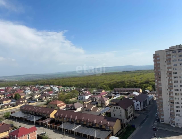 
   Продам 2-комнатную, 63.8 м², Доваторцев ул, 86ак1

. Фото 11.