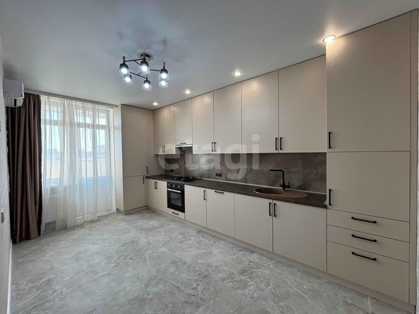 
  Продается 2-комн. квартира 63.8 м². Фото 1.