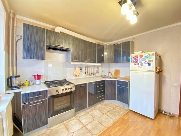 
  Продается 4-комн. квартира, 120 м², Ленина ул, д. 184
. Фото 6.