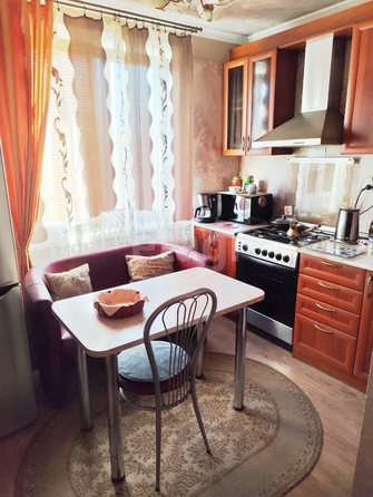 
   Продам 2-комнатную, 57 м², 50 лет ВЛКСМ ул, 67/2

. Фото 1.