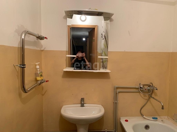 
   Продам 3-комнатную, 71.2 м², Южный обход ул, 12/14

. Фото 4.