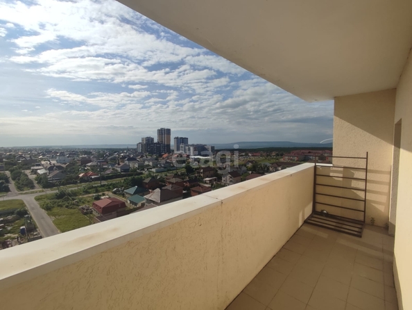 
  Продается 3-комн. квартира, 93 м², Южный обход ул, д. 1/1
. Фото 21.