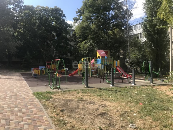 
  Продается 2-комн. квартира, 42.9 м², Дзержинского ул, д. 228
. Фото 5.