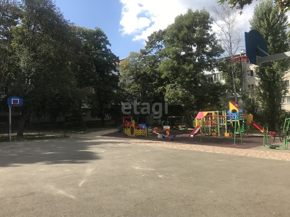 
  Продается 2-комн. квартира, 42.9 м², Дзержинского ул, д. 228
. Фото 7.