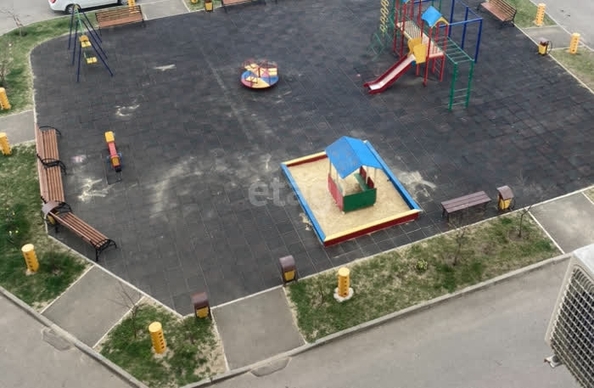 
   Продам 3-комнатную, 69 м², Доваторцев ул, 77к2

. Фото 24.