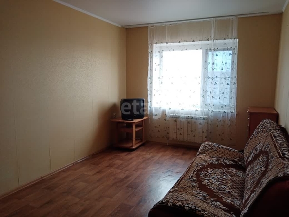 
   Продам 1-комнатную, 38 м², Серова ул, 486/3

. Фото 9.
