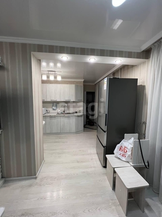 
  Продается 4-комн. квартира, 94.5 м², Репина ул, д. 198
. Фото 9.